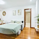 Serranos 24 Rector Cobos * Salamanca