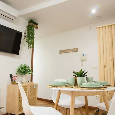 Serranos 24 Rector Cobos