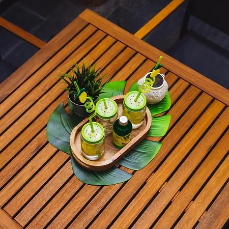 Serranos 24 Rector Cobos *