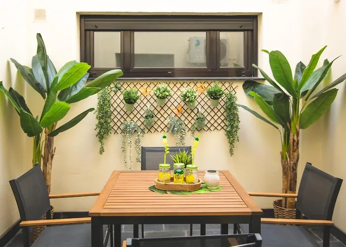 Serranos 24 Rector Cobos