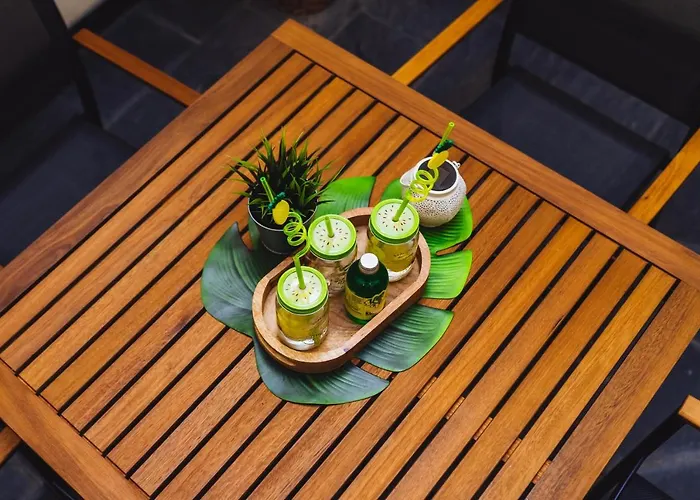 Serranos 24 Rector Cobos *